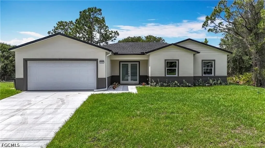 912 Anthony Street E Lehigh Acres FL 33974