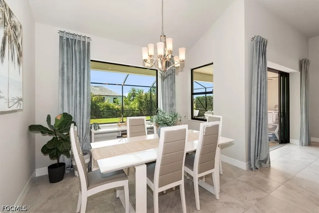 2214 Cape Coral Parkway W Cape Coral FL 33914