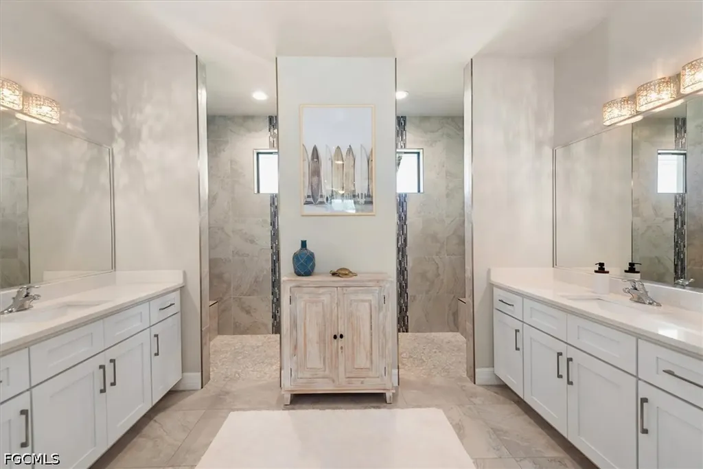 2214 Cape Coral Parkway W Cape Coral FL 33914