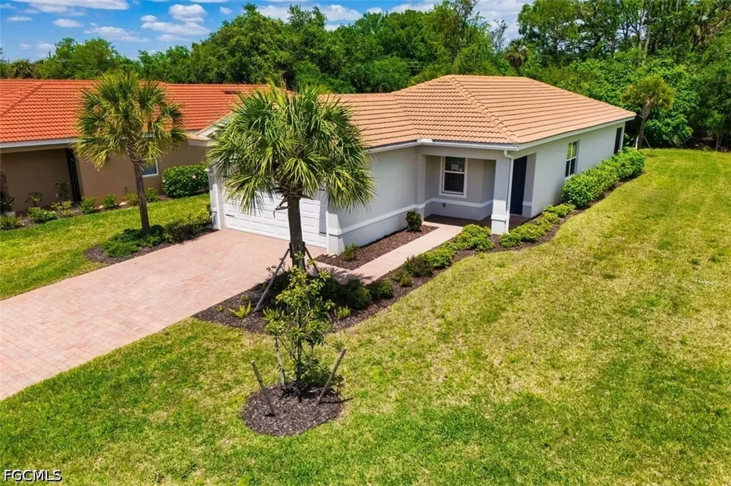 2017 Summersweet Drive Alva FL 33920