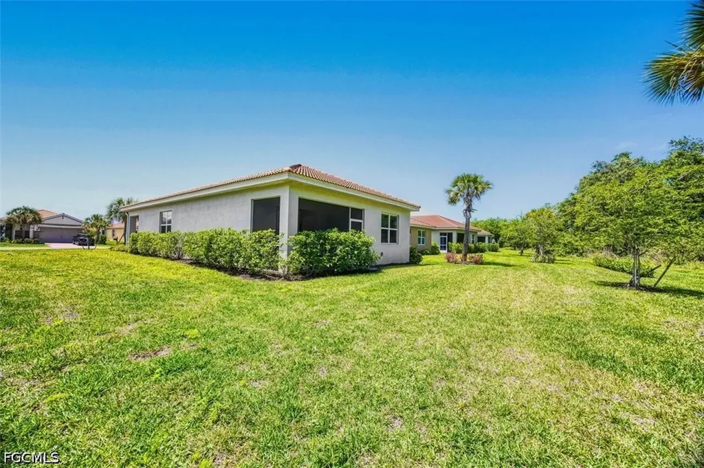 2017 Summersweet Drive Alva FL 33920