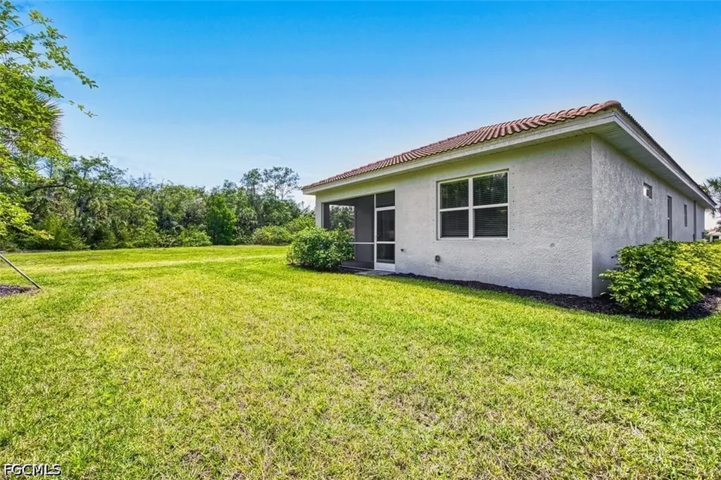 2017 Summersweet Drive Alva FL 33920