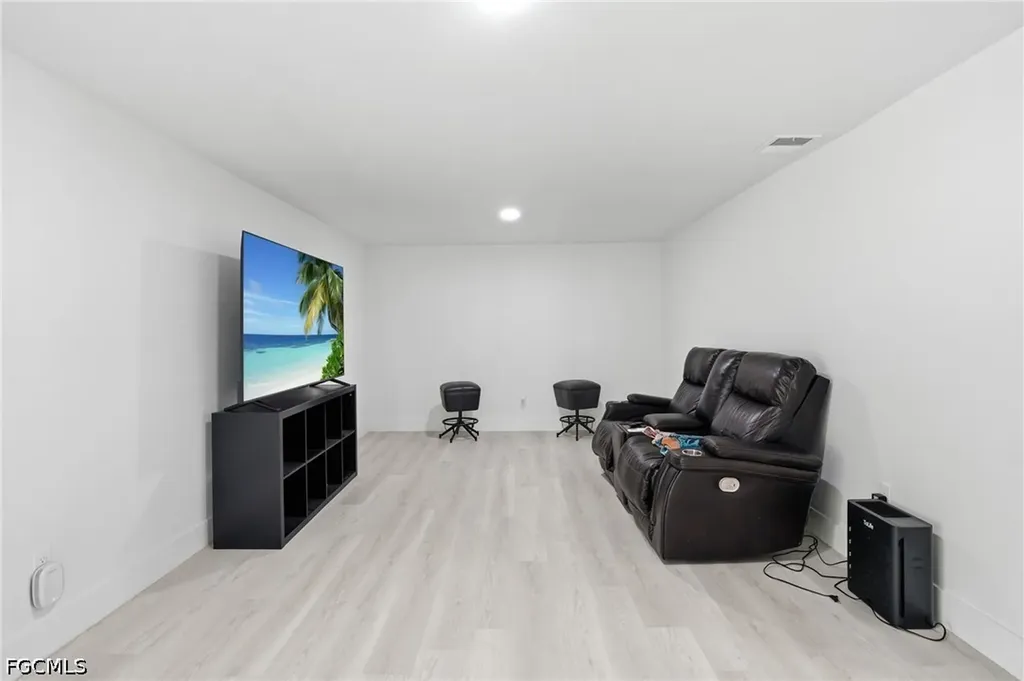 1702 E 6th Street Lehigh Acres FL 33972