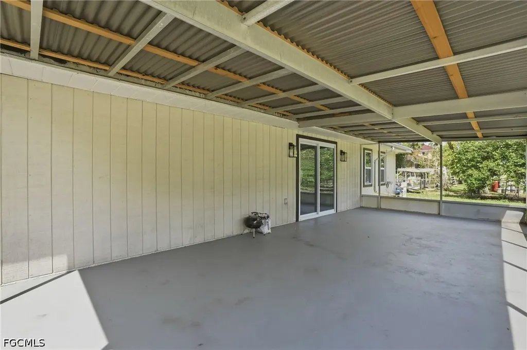 1702 E 6th Street Lehigh Acres FL 33972