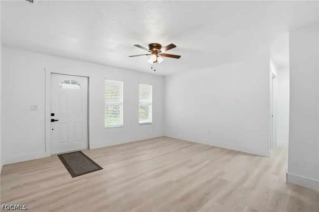 1702 E 6th Street Lehigh Acres FL 33972