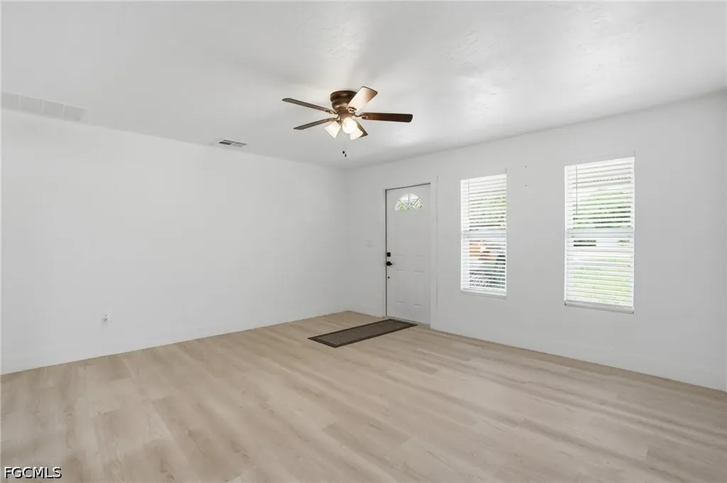 1702 E 6th Street Lehigh Acres FL 33972