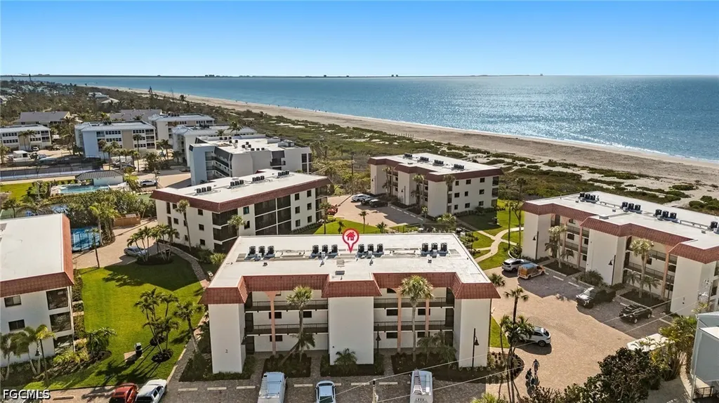 Sanibel FL, 671 E Gulf Drive, Unit 2C2