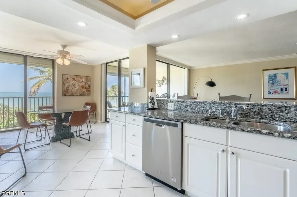 10475 Gulf Shore Drive Naples FL 34108