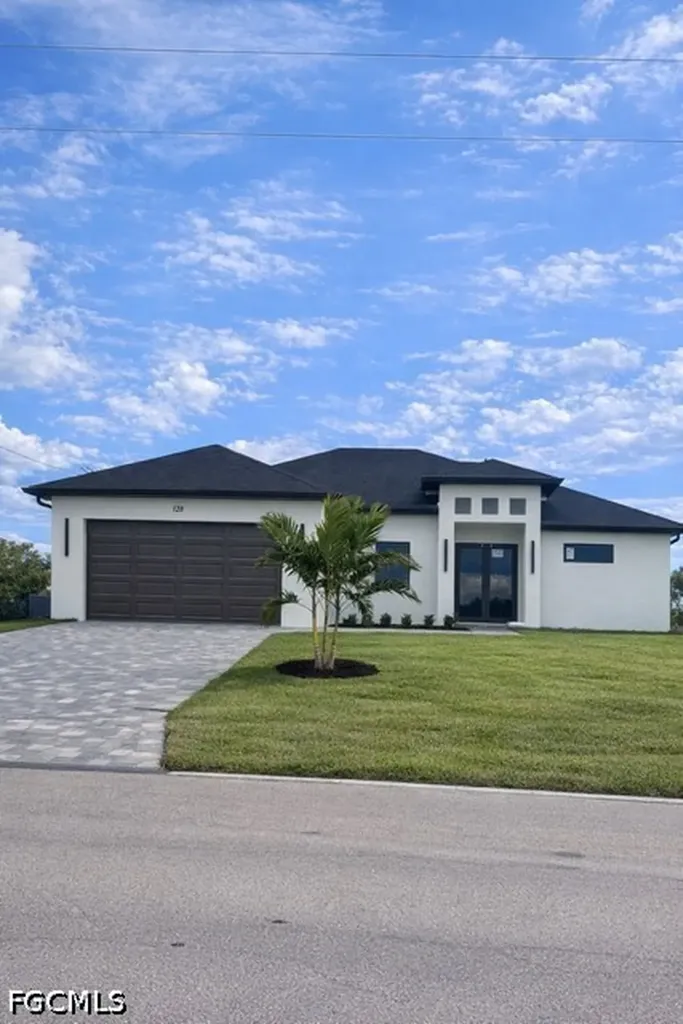 128 Kismet Parkway W Cape Coral FL 33993