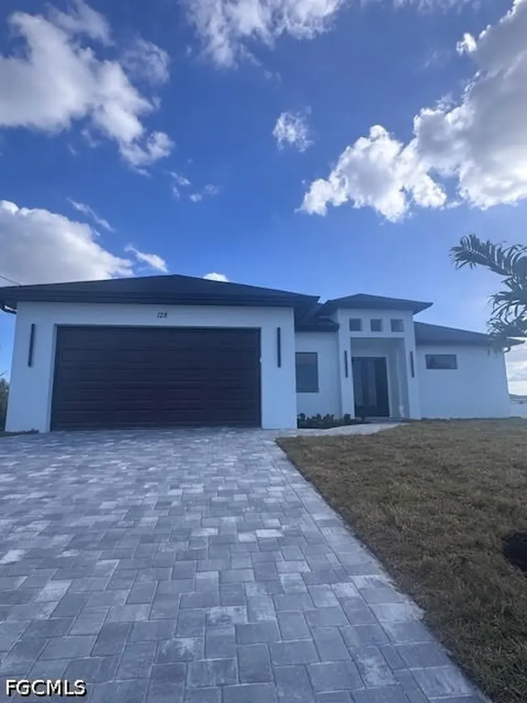 128 Kismet Parkway W Cape Coral FL 33993