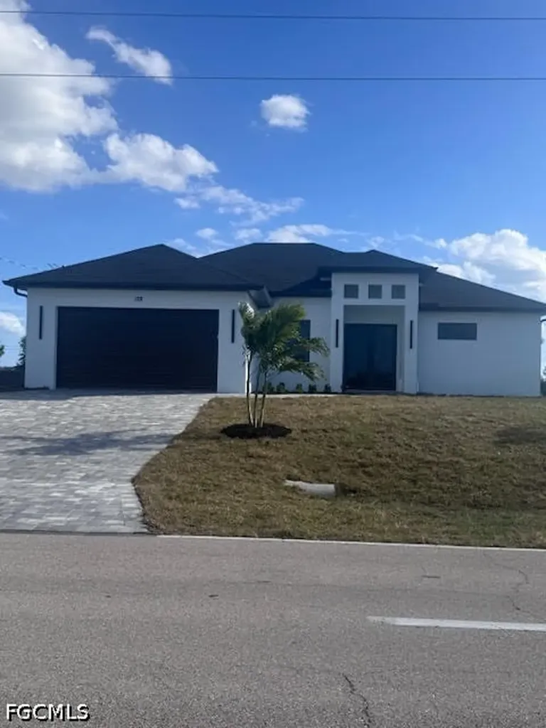 128 Kismet Parkway W Cape Coral FL 33993