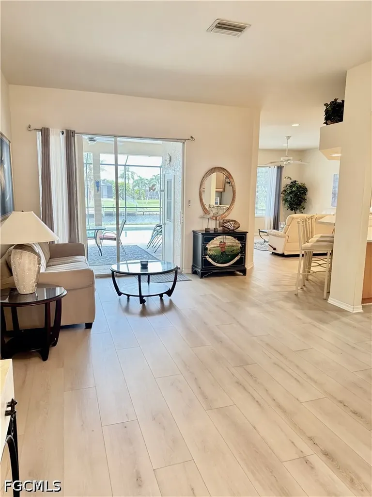 1504 SE 20th Street Cape Coral FL 33990
