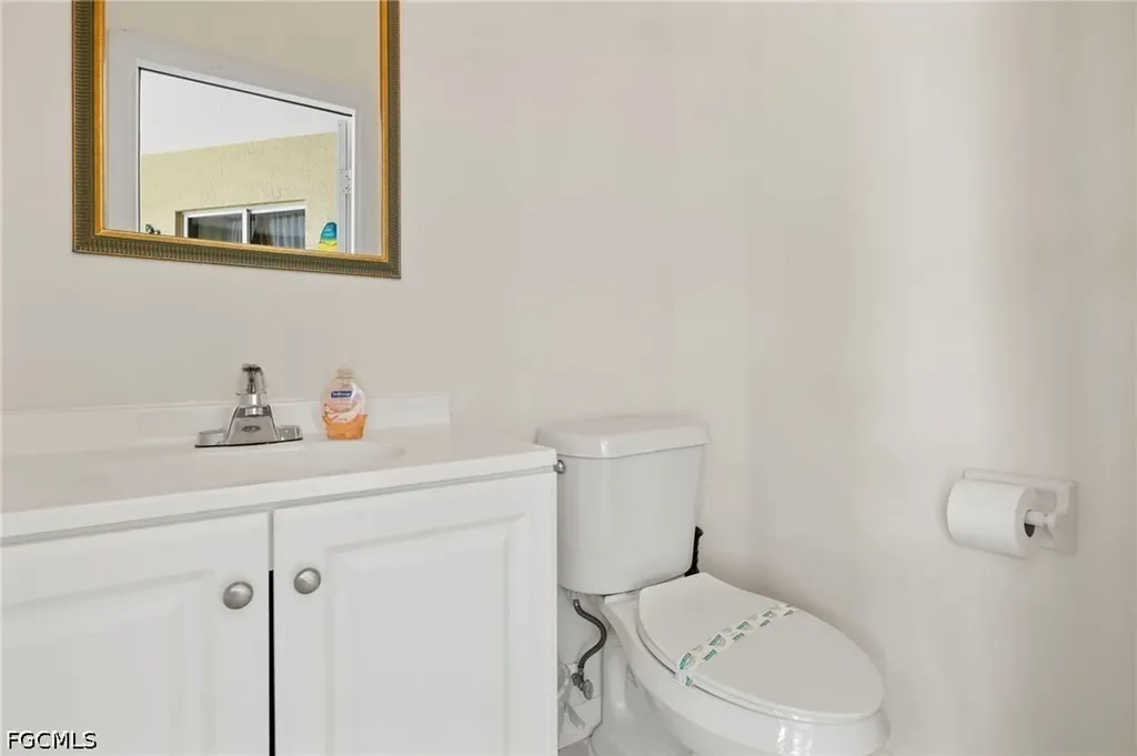 1504 SE 20th Street Cape Coral FL 33990