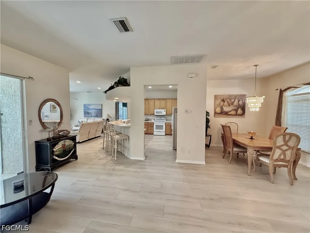 1504 SE 20th Street Cape Coral FL 33990