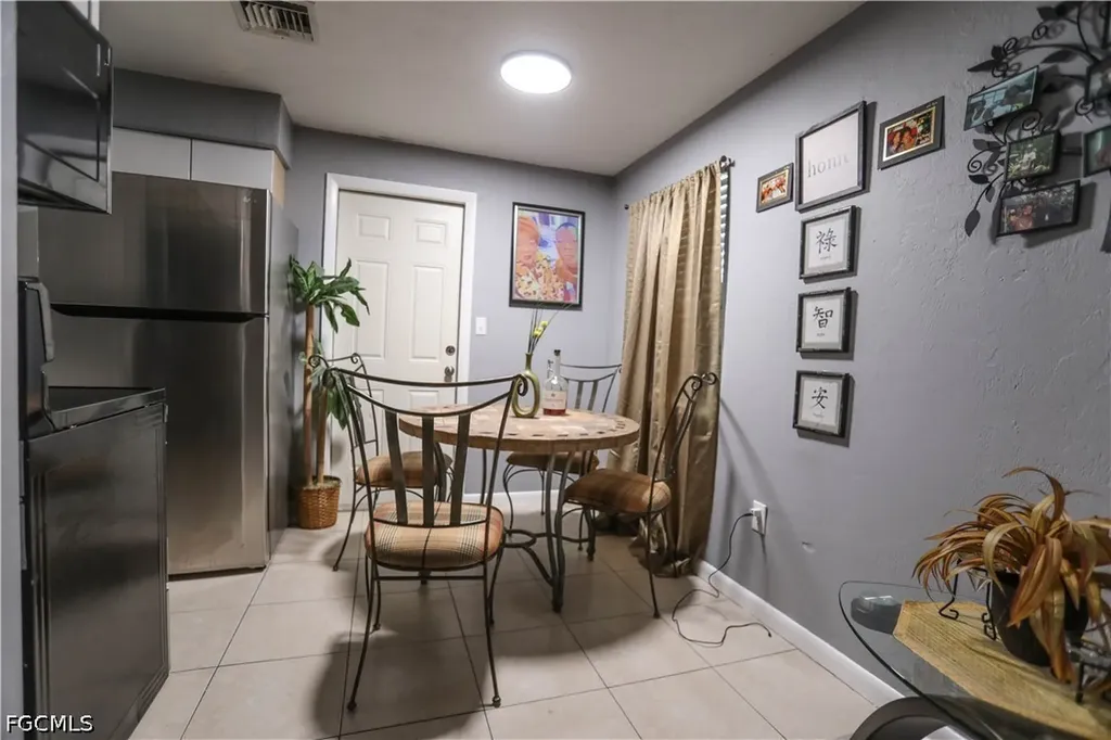 2406 Linhart Avenue Fort Myers FL 33901