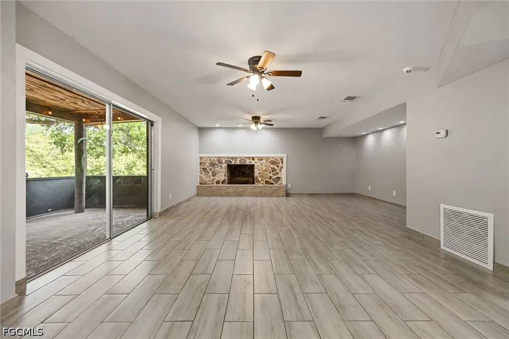 16941 Tarpon Way North Fort Myers FL 33917