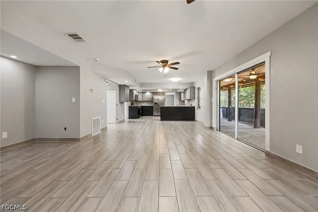 16941 Tarpon Way North Fort Myers FL 33917