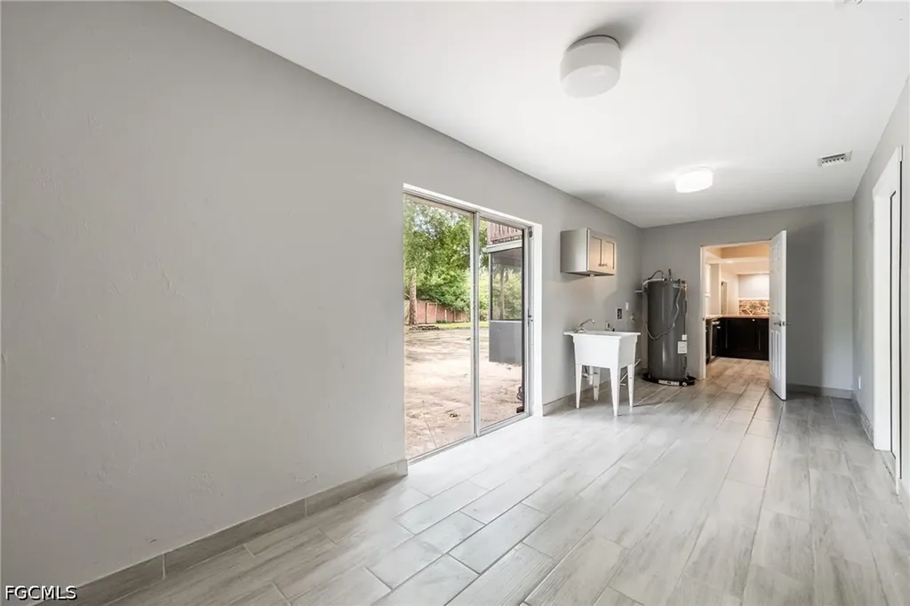 16941 Tarpon Way North Fort Myers FL 33917