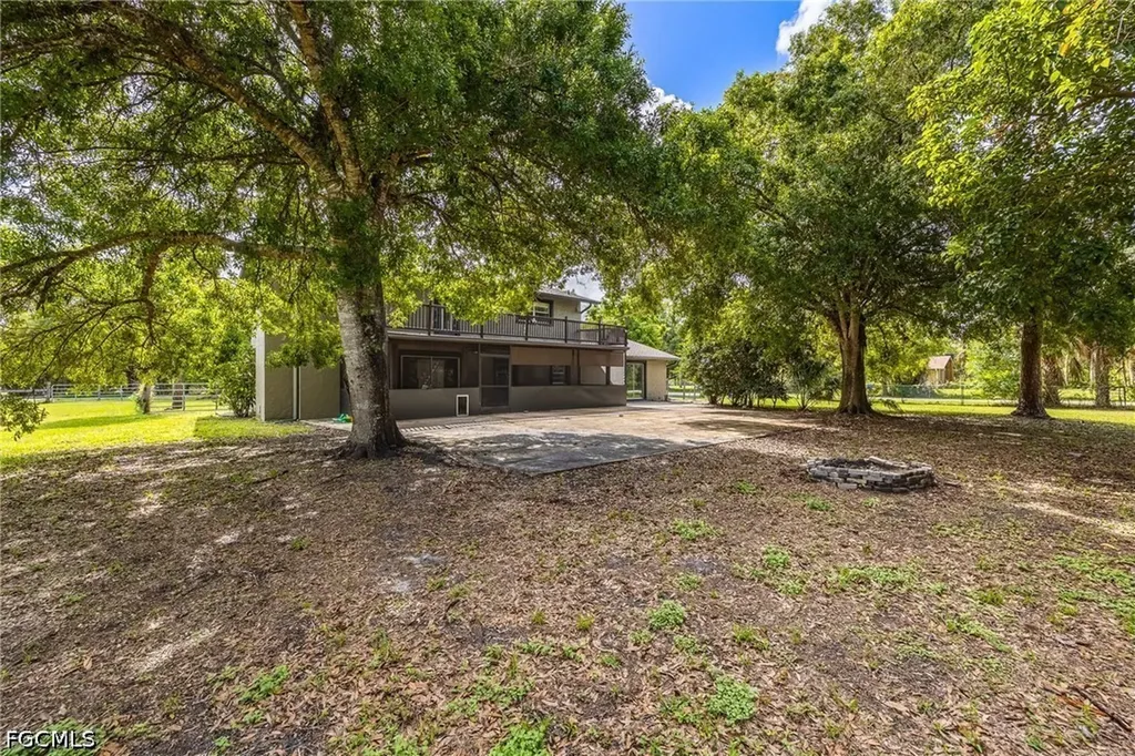 16941 Tarpon Way North Fort Myers FL 33917