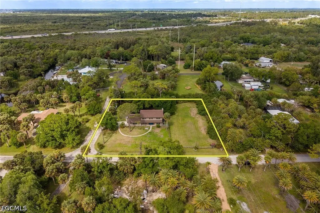 16941 Tarpon Way North Fort Myers FL 33917