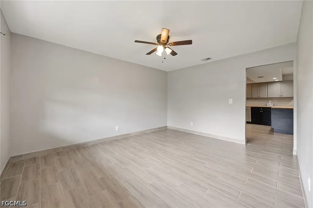 16941 Tarpon Way North Fort Myers FL 33917