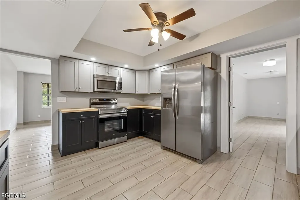 16941 Tarpon Way North Fort Myers FL 33917
