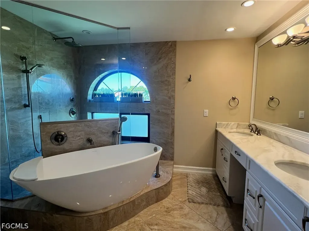619 Beachwalk Circle Naples FL 34108