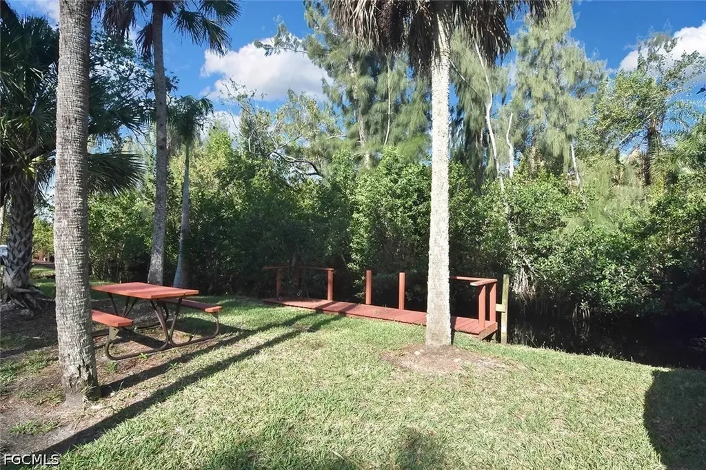 15205 Parkside Drive Fort Myers FL 33908