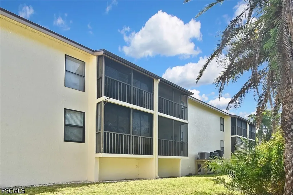 15205 Parkside Drive Fort Myers FL 33908
