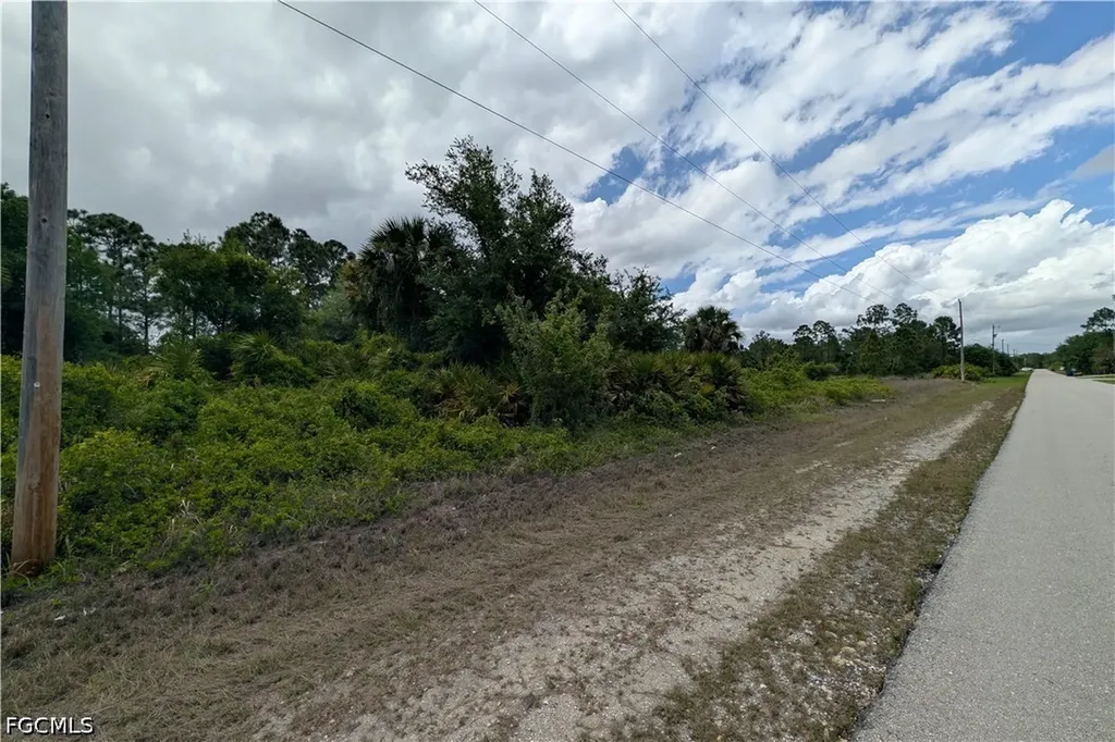 346 Genoa Avenue S Lehigh Acres FL 33974