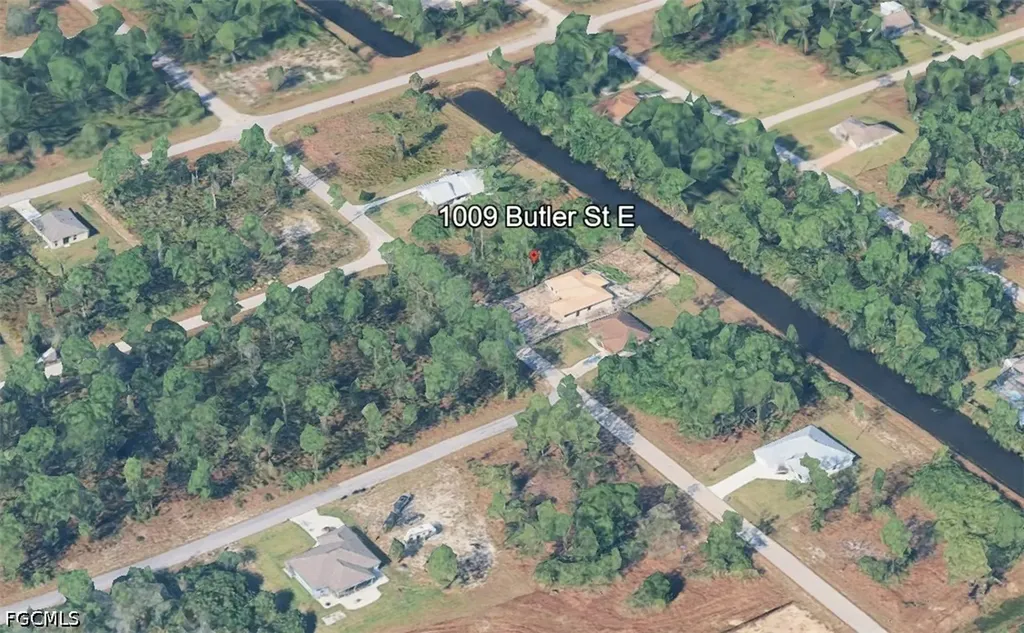 1009 Butler Street E Lehigh Acres FL 33974