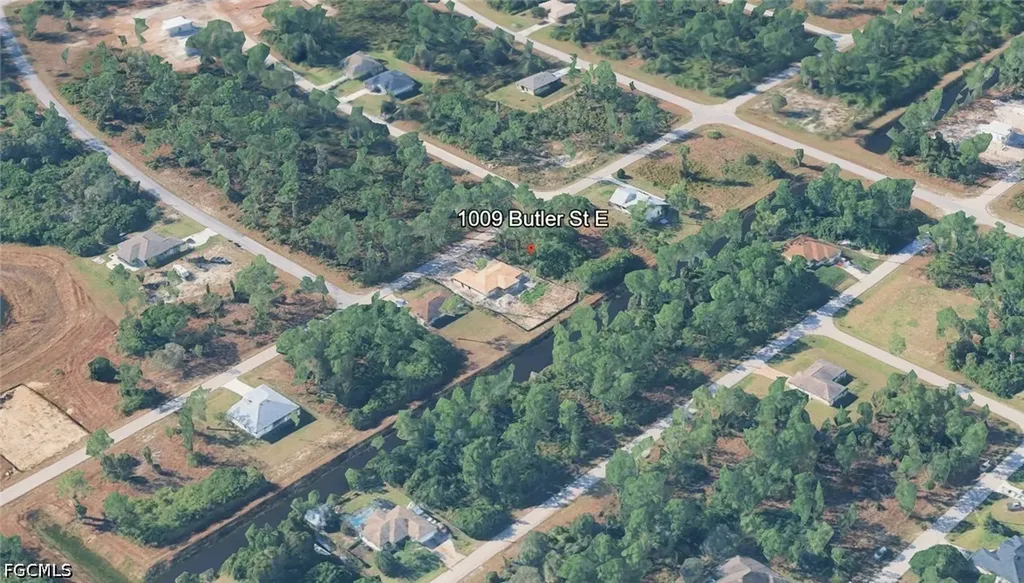 1009 Butler Street E Lehigh Acres FL 33974