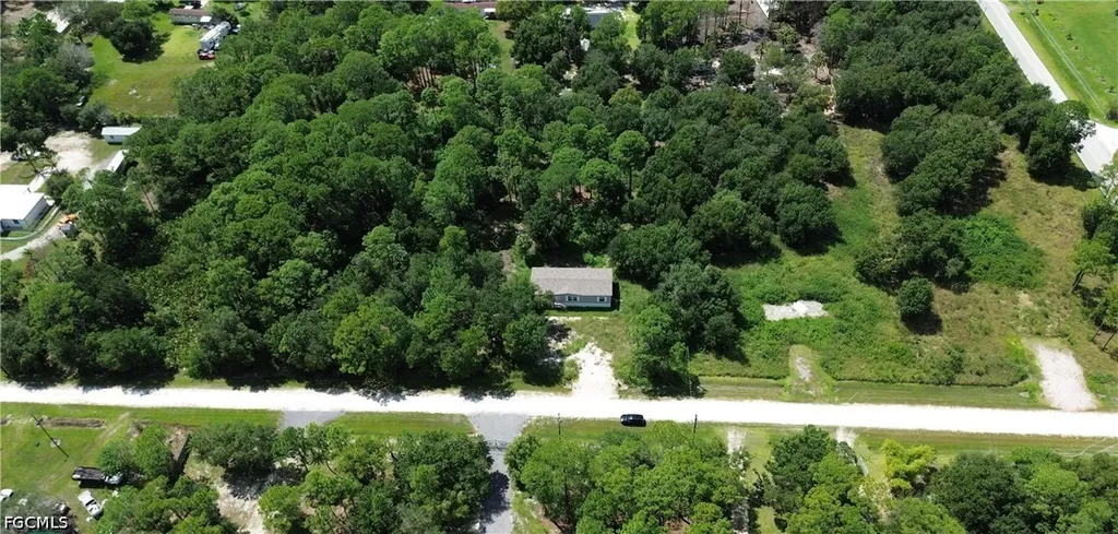 860 N Live Oak Street Clewiston FL 33440