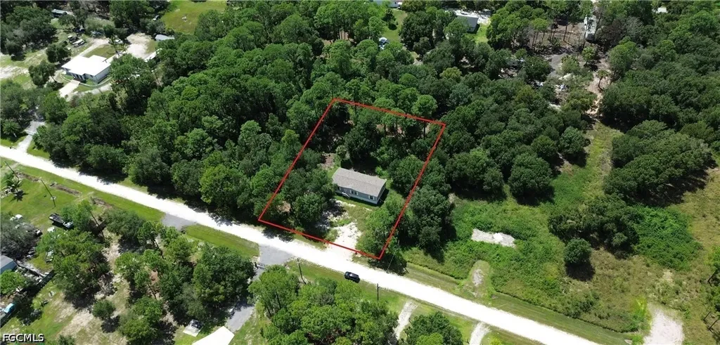 860 N Live Oak Street Clewiston FL 33440