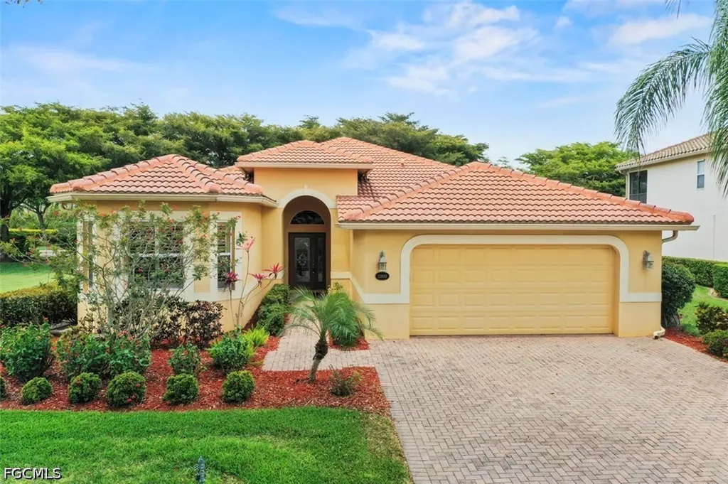13800 Farnese Drive Estero FL 33928