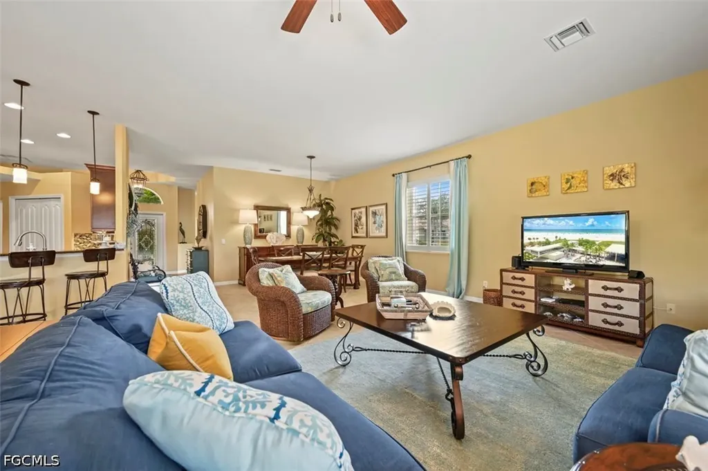 13800 Farnese Drive Estero FL 33928