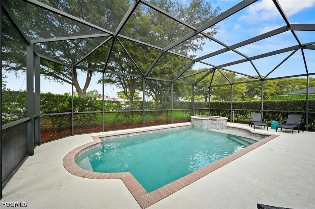 13800 Farnese Drive Estero FL 33928