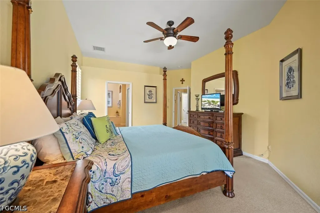 13800 Farnese Drive Estero FL 33928