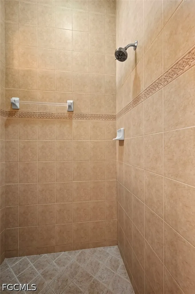 13800 Farnese Drive Estero FL 33928