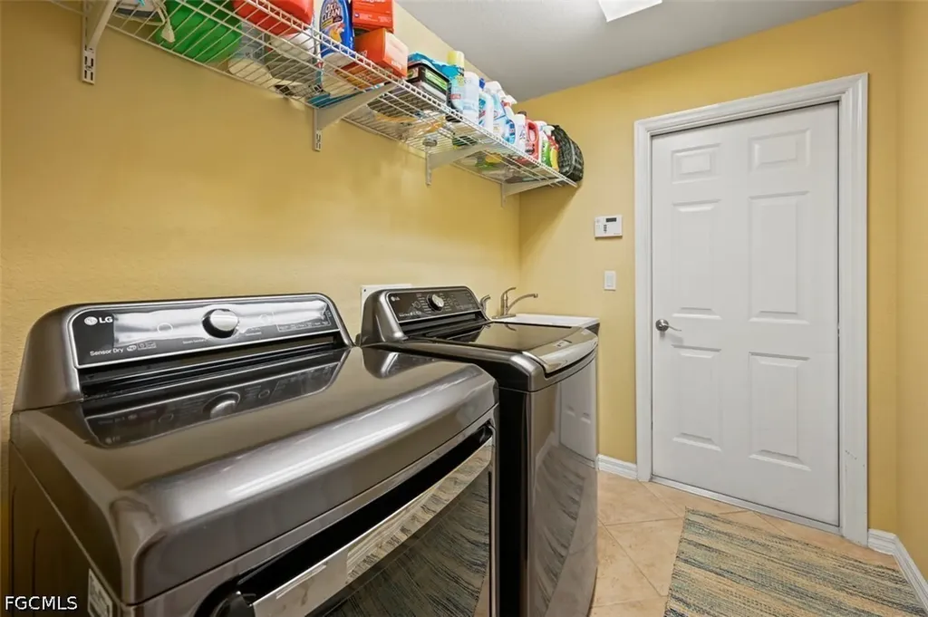 13800 Farnese Drive Estero FL 33928