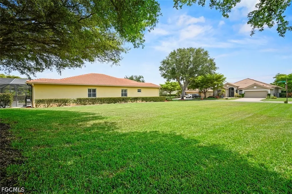 13800 Farnese Drive Estero FL 33928