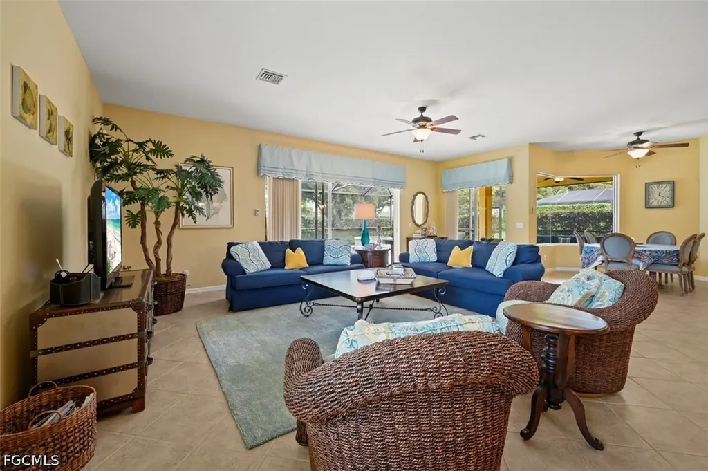 13800 Farnese Drive Estero FL 33928