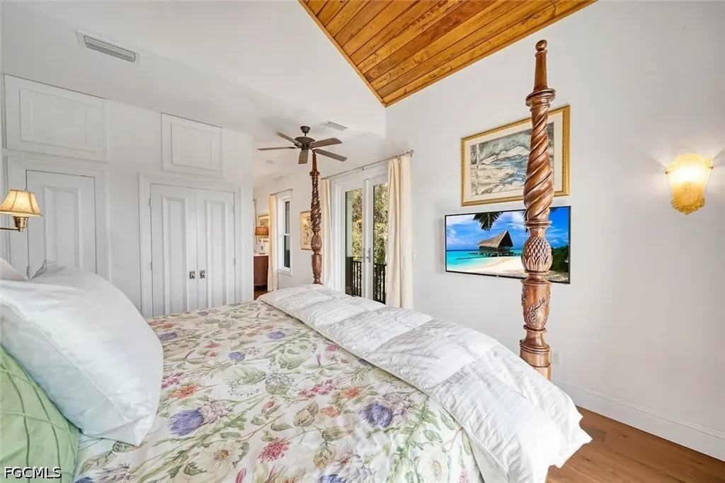1428 Albatross Road Sanibel FL 33957