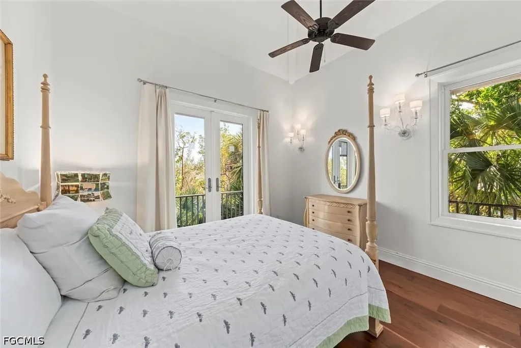 1428 Albatross Road Sanibel FL 33957