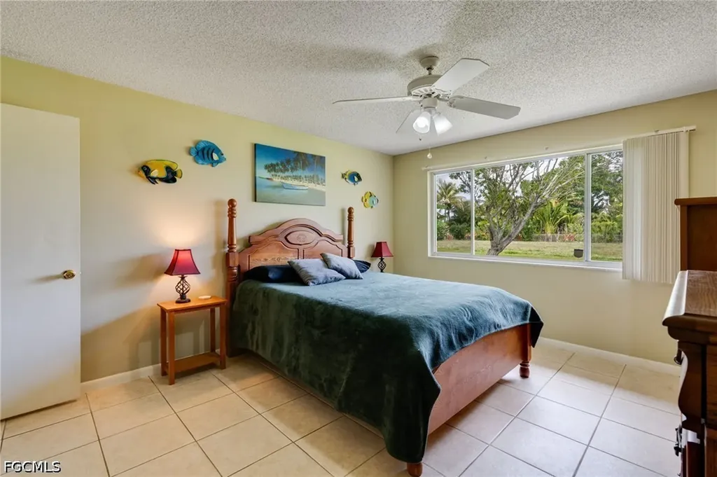 4521 Orchid Boulevard Cape Coral FL 33904