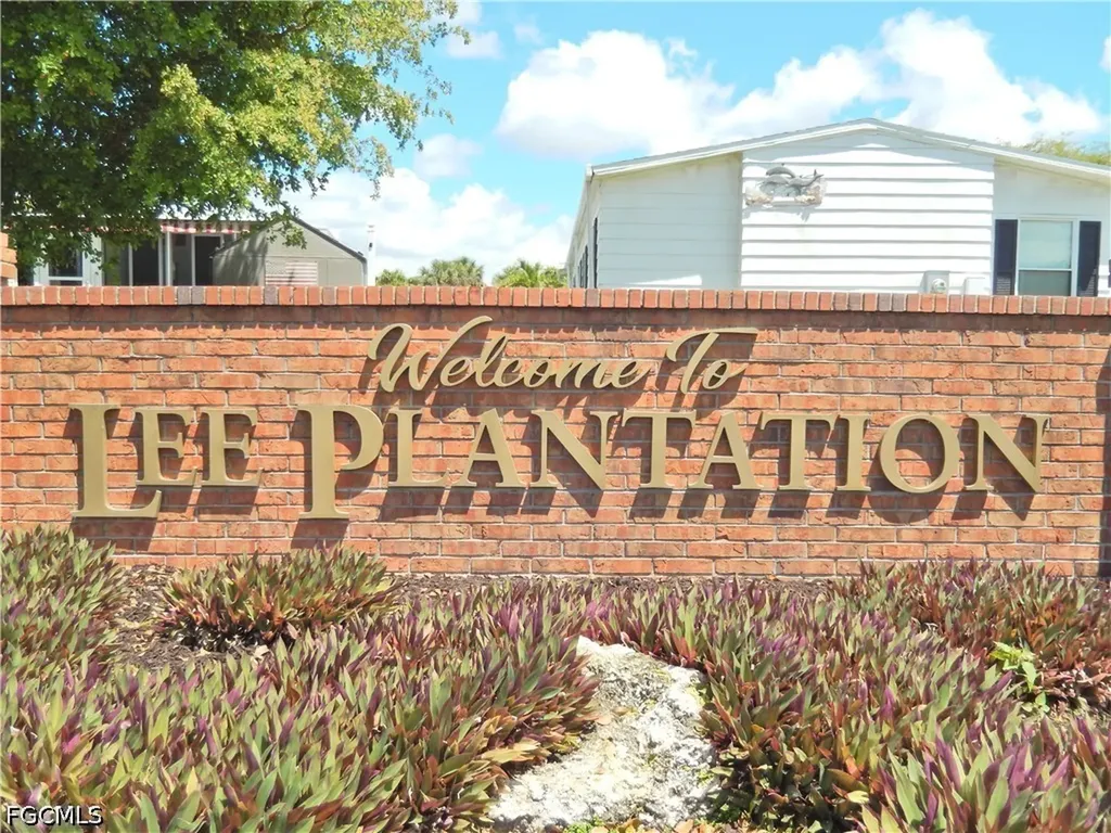16168 Baton Rouge Court Fort Myers FL 33908