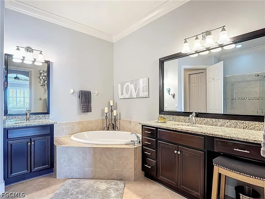 10300 Glastonbury Circle Fort Myers FL 33913