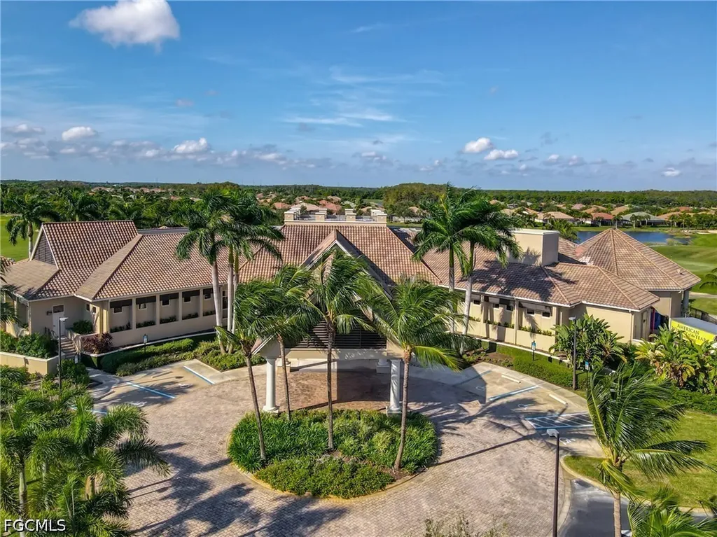 10300 Glastonbury Circle Fort Myers FL 33913