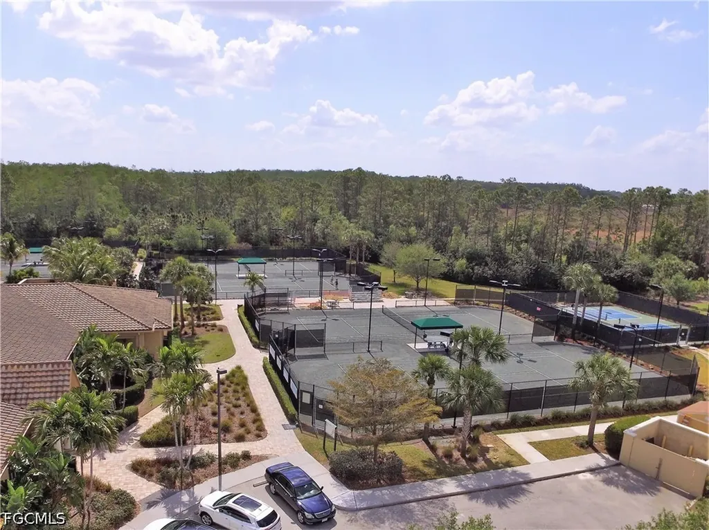 10300 Glastonbury Circle Fort Myers FL 33913