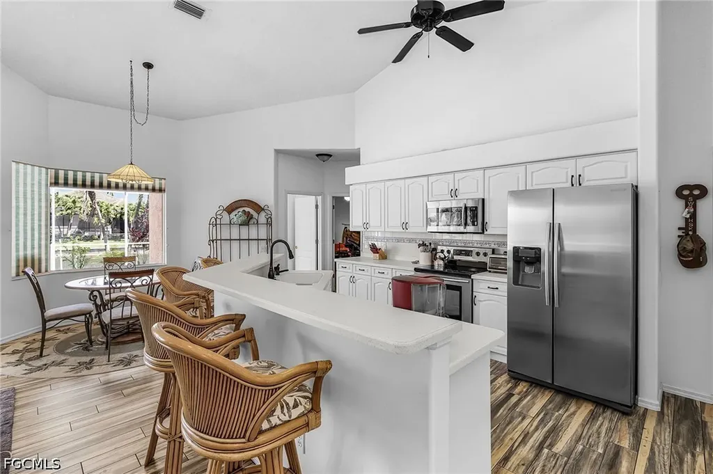 2601 SW 25th Terrace Cape Coral FL 33914